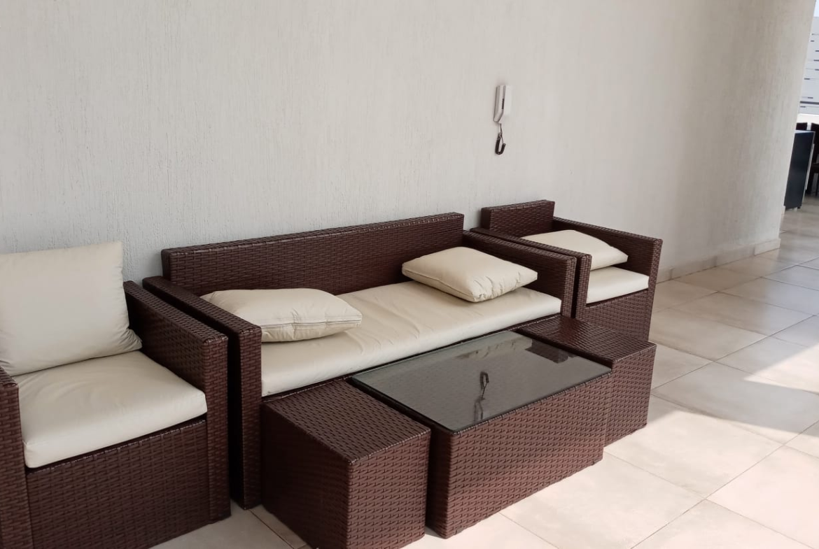 Vendo Dpto. en Edif LIFE Bruselas S/ Bruselas casi San Martín Barrio Ykua Sati