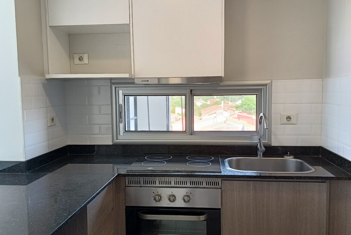 Vendo Dpto. en Edif LIFE Bruselas S/ Bruselas casi San Martín Barrio Ykua Sati