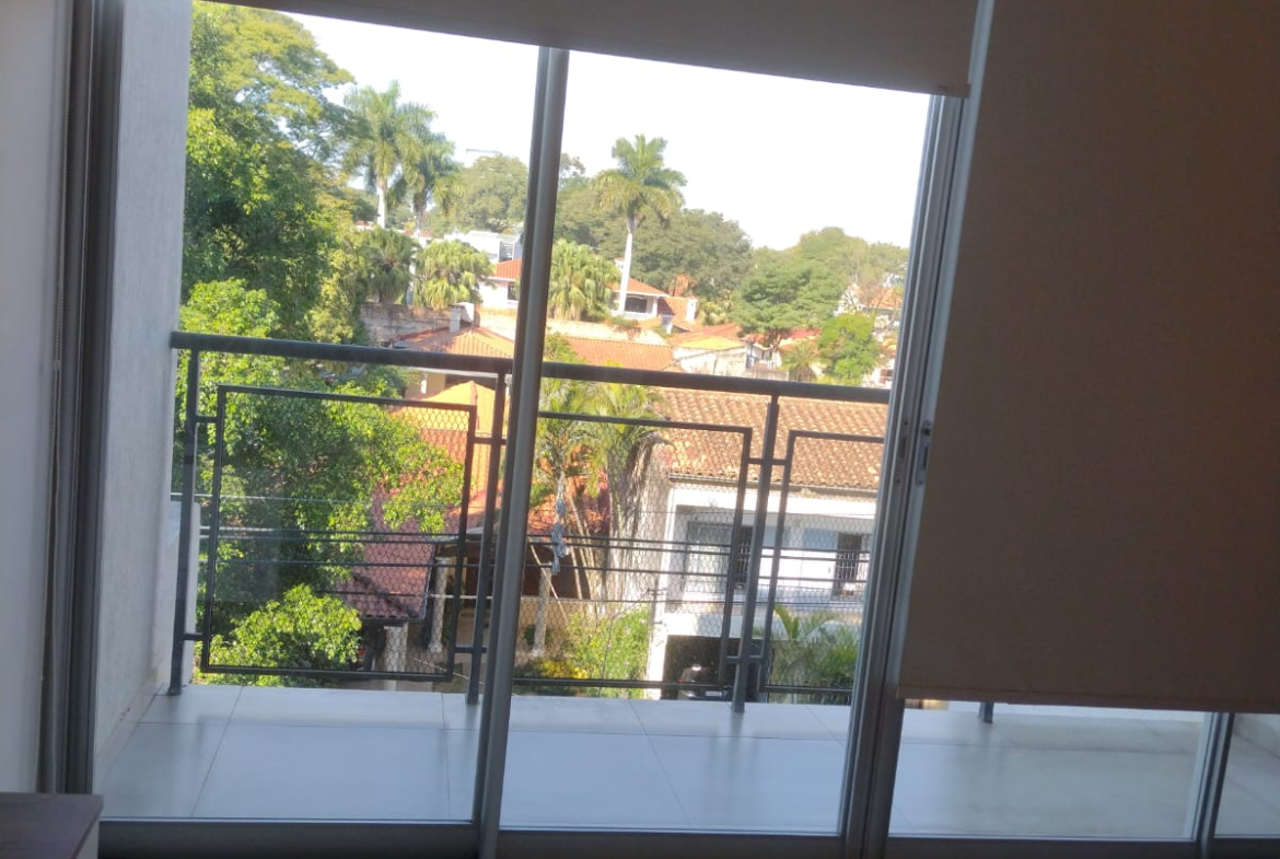 Vendo Dpto. en Edif.LIFE Bruselas S/ Bruselas c/ San Martín Barrio Ykua Sati
